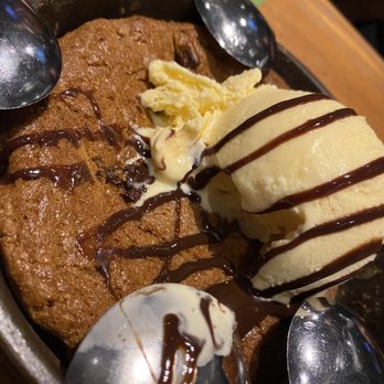 Chili's - Skillet Chocolate Chip Cookie - Tex-Mex Near Me - Homestead, Florida Chili's - Skillet Chocolate Chip Cookie - Tex-Mex Near Me - Homestead, Florida