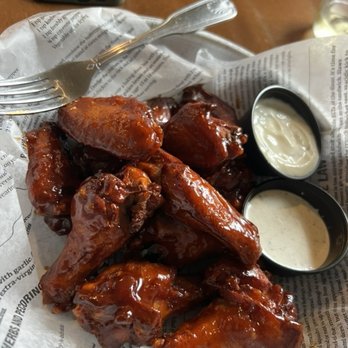 Hazelhurst Pub - Chicken wings - American Near Me - Hazelhurst, Wisconsin Hazelhurst Pub - Chicken wings - American Near Me - Hazelhurst, Wisconsin