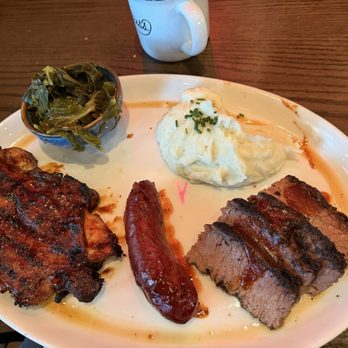 Gus's BBQ - Barbeque Near Me - Porter Ranch, California