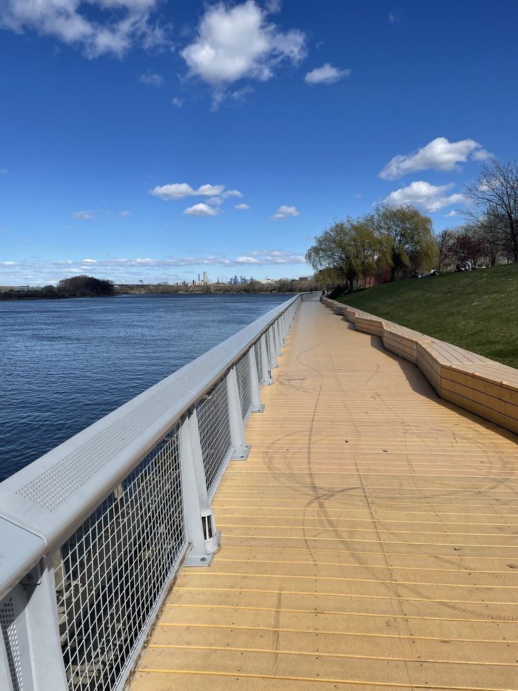Newark Riverfront Park
