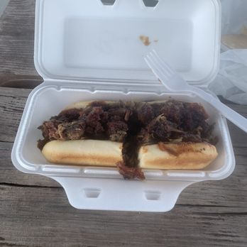 Cherries BBQ Pit - Brisket sandwich with classic bbq sauce - Barbeque Near Me - Polson, Montana Cherries BBQ Pit - Brisket sandwich with classic bbq sauce - Barbeque Near Me - Polson, Montana