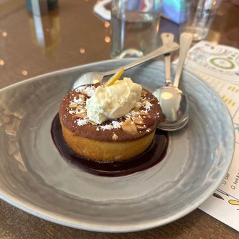 Trevi's - Lemon cake - Italian Near Me - Champions Gate, Florida