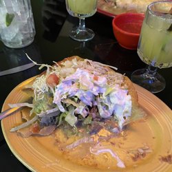 Fajitas taco salad not impressed no flavor and watery.