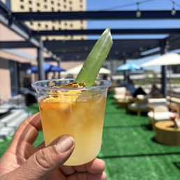Amazing service. Highly recommend this company they have the most beautiful and delicious drinks!!! Amazing service. Highly recommend this company they have the most beautiful and delicious drinks!!!