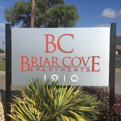 Briar Cove Apartments by Valiant Residential