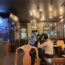 The Walrus Bar and Hostel - Atmosphere of the pub