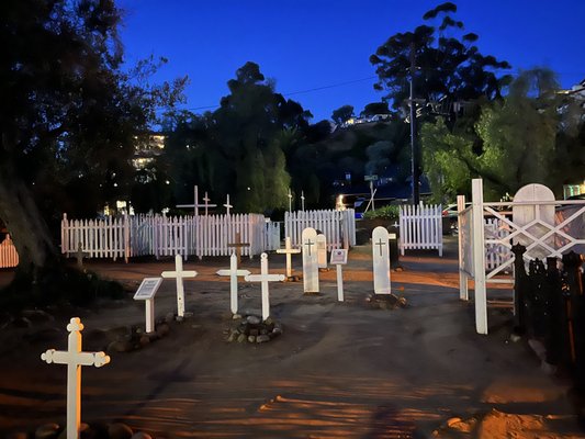 Ghosts & Gravestones Tour San Diego by null