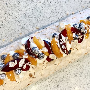 The Portuguese Baking School - Rolled pavlova - Cooking Classes Near Me - Sacramento, California The Portuguese Baking School - Rolled pavlova - Cooking Classes Near Me - Sacramento, California
