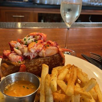 Hook & Anchor - Picture speaks for itself and didn't disappoint - Seafood Near Me - Costa Mesa, California
