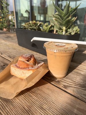 Tartine West Adams by null