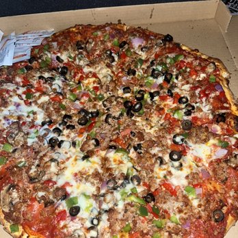 Peppino's Pizza & Subs - The works pizza - Pizza Near Me - Frisco, Colorado