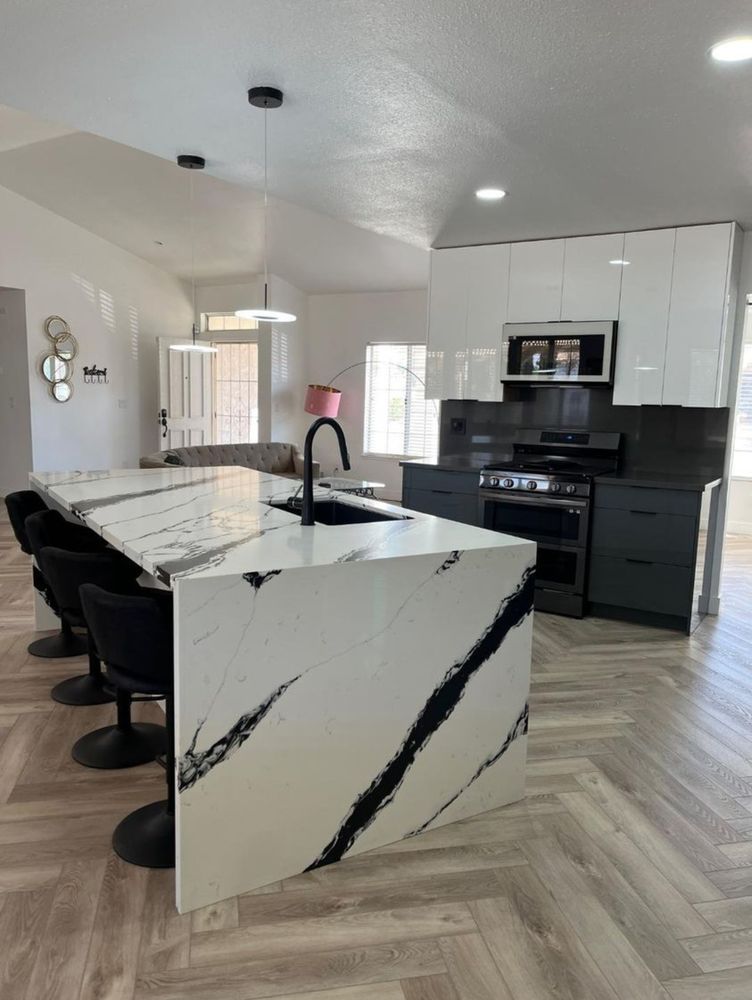 Slide of J&F BUILDING GROUP