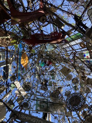 Cathedral of Junk by null