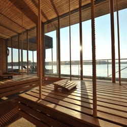 Fontane Therme - Schwimmende Seesauna