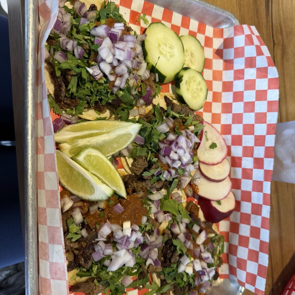El Chilango Chido - Asada tacos - Mexican Near Me - Stockton, California El Chilango Chido - Asada tacos - Mexican Near Me - Stockton, California