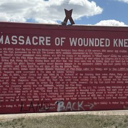 Wounded Knee Visitor Center - The story