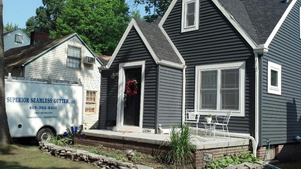SUPERIOR SEAMLESS GUTTERS Toledo, Ohio Gutter Services Phone