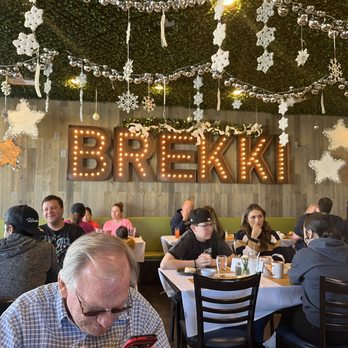 Brekki Brekki - Fun atmosphere!! - Breakfast & Brunch Near Me - Albuquerque, New Mexico