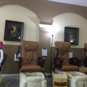 Western Nail Spa - Pedicure setting - Nail Salons Near Me - Fort Worth, Texas