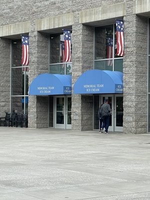 Memorial Team Ice Cream by null