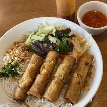 Bun & Pho House - V4 - bun with vegan egg rolls (BÚN CHẢ GIÒ CHAY) - Vietnamese Near Me - Portland, Oregon