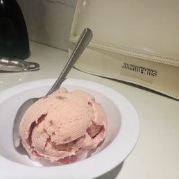 Red bean ice cream
