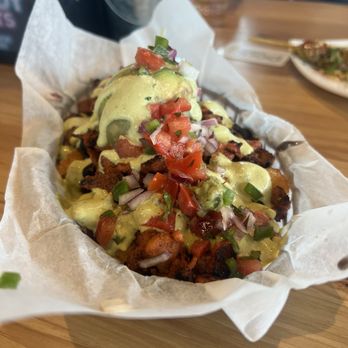 Barrel Brothers Brewing - Al Pastor Totchos - loaded with guac for no extra charge ! - Breweries Near Me - Windsor, California