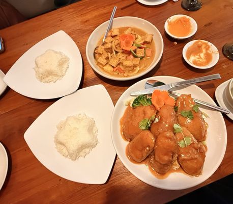 Bangkok Square by null