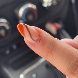 Tip Top Nails Lounge - More cuts
