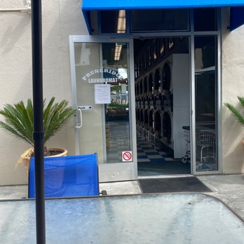 Pruneridge Laundromat - Patio outside is super convenient. - Laundromat Near Me - Santa Clara, California Pruneridge Laundromat - Patio outside is super convenient. - Laundromat Near Me - Santa Clara, California