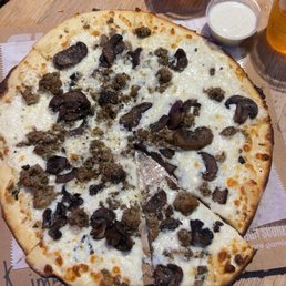 Pizza and cider