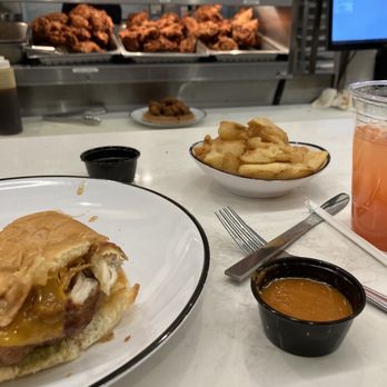 Honeymoon Chicken - Honeymoon Chicken Sandwich Extra Sauce Seasoned Wedge Fries Strawberry Pineapple Lemonade - Chicken Shop Near Me - Washington, DC, District of Columbia Honeymoon Chicken - Honeymoon Chicken Sandwich Extra Sauce Seasoned Wedge Fries Strawberry Pineapple Lemonade - Chicken Shop Near Me - Washington, DC, District of Columbia
