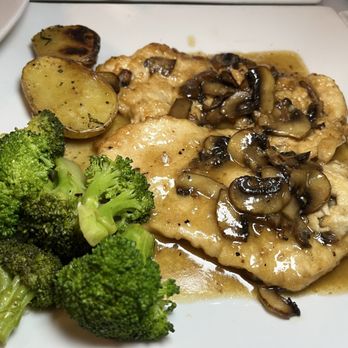 Roma Kitchen - Chicken Marsala - Desserts Near Me - Las Vegas, Nevada Roma Kitchen - Chicken Marsala - Desserts Near Me - Las Vegas, Nevada