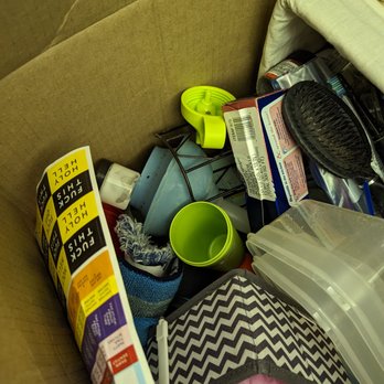 Bishop Moving - Our toilet plunger with my son's sippy cups, the toilet brush was in there too. - Movers Near Me - Oxnard, California
