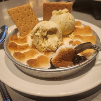 BJ's Restaurant & Brewhouse - New American Near Me - Melbourne, Florida