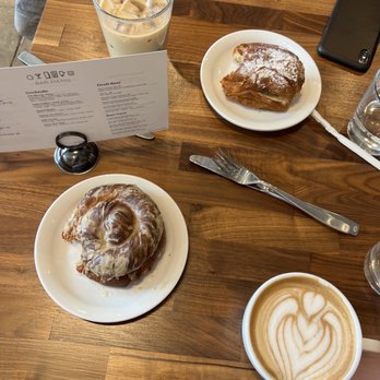 Frothy Monkey - Cafes Near Me - Birmingham, Alabama
