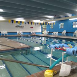 Wise Swim School - Half of the pool