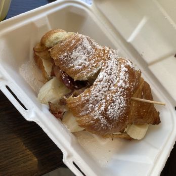Le Café Market - Sweet n' Salty Croissant - Cafes Near Me - Arlington, Virginia Le Café Market - Sweet n' Salty Croissant - Cafes Near Me - Arlington, Virginia