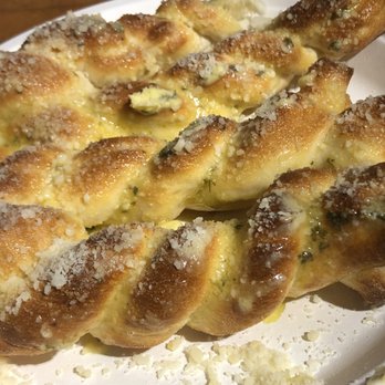 The Pizza Barn - Pizza Near Me - Kernville, California