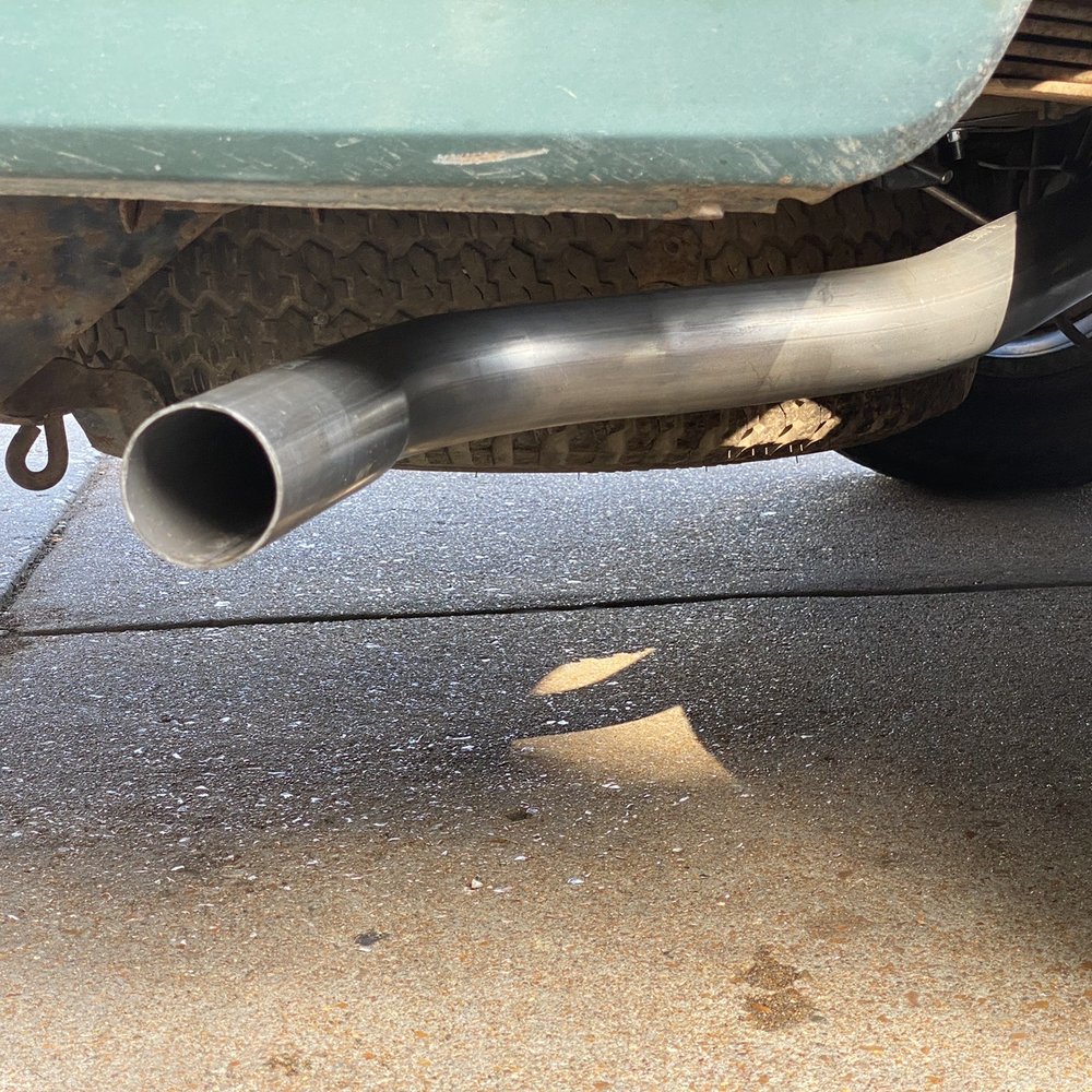 My shiny new tailpipe! My shiny new tailpipe!