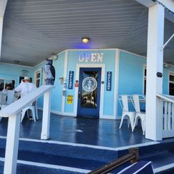Captain Morgan's Seafood Grill - Entrance