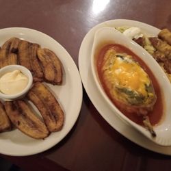 Taqueria El Carrizal - Platanos dulces, chile relleno