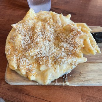 Tommyknocker's Cornish Pasty - Mac and Top Notch Mac 'n Cheese with Bacon - British Near Me - Port Townsend, Washington Tommyknocker's Cornish Pasty - Mac and Top Notch Mac 'n Cheese with Bacon - British Near Me - Port Townsend, Washington
