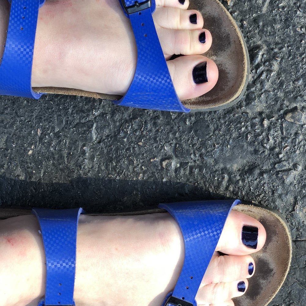 No 1 Nails - Two feet sandals and an excellently done pedicure from Sahn! - Nail Salons Near Me - Ferndale, Michigan No 1 Nails - Two feet sandals and an excellently done pedicure from Sahn! - Nail Salons Near Me - Ferndale, Michigan