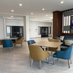 Seating area - lots of room.