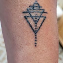 Coffin City Tattoo - More fine line work from Brad