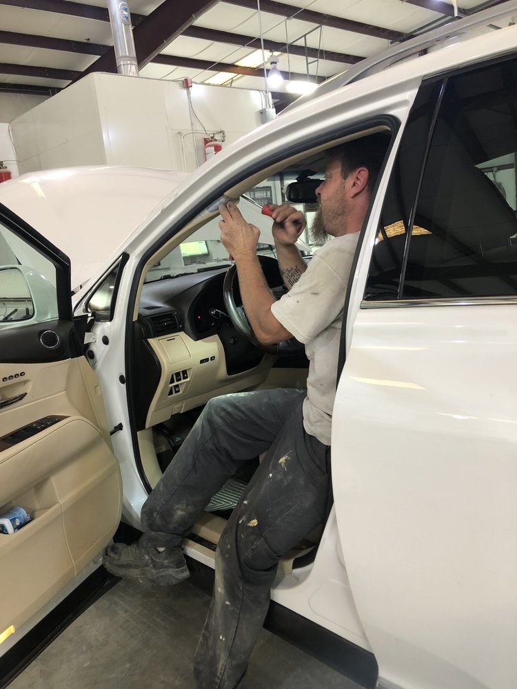 POWHATAN COLLISION AND GLASS 58 Photos 4160 Old Buckingham Rd