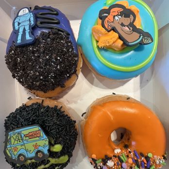 Krispy Kreme - Donuts Near Me - Deerfield Beach, Florida