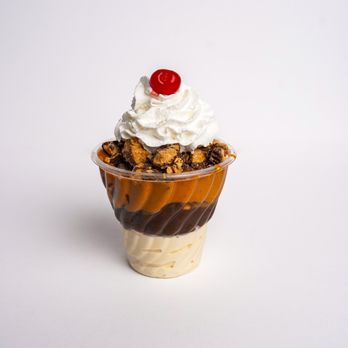 Scoop ‘N Twist - an ice cream sundae - Ice Cream & Frozen Yogurt Near Me - Rochester, New York Scoop ‘N Twist - an ice cream sundae - Ice Cream & Frozen Yogurt Near Me - Rochester, New York