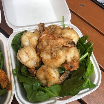 Sam's Kitchen - Garlic Shrimp - Food Stands Near Me - Honolulu, Hawaii